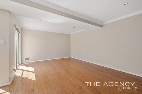 Property photo of 4/7 Wynyard Street Yokine WA 6060