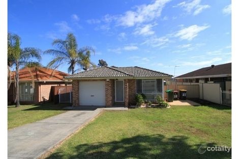 Property photo of 28 Osprey Avenue Green Valley NSW 2168