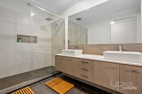 Property photo of 10 Rushton Avenue Strathtulloh VIC 3338