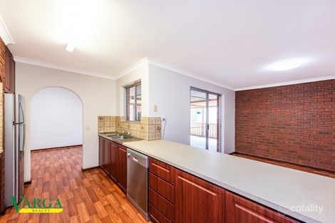 Property photo of 5 Bruce Court Leeming WA 6149