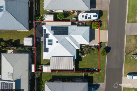 Property photo of 4 Rossington Drive Urraween QLD 4655