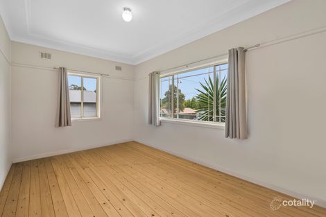 Property photo of 14 Darlingup Road Wyee NSW 2259