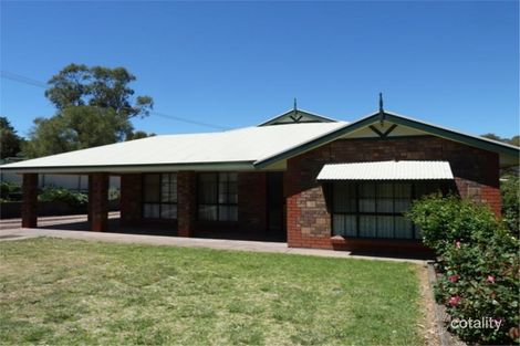 5 Blyth St, Burra, SA 5417