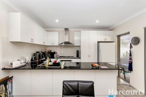 Property photo of 27 Lautrec Loop Ashby WA 6065