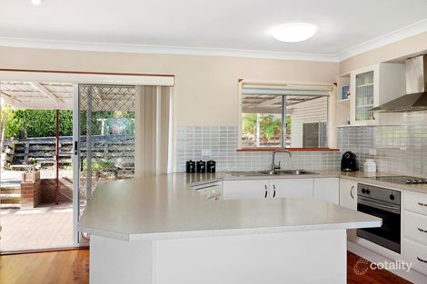 Property photo of 4 Kambala Close Wyoming NSW 2250