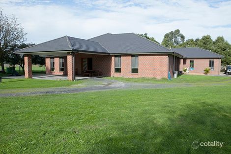 5a Meeking Dr, Pakenham, VIC 3810