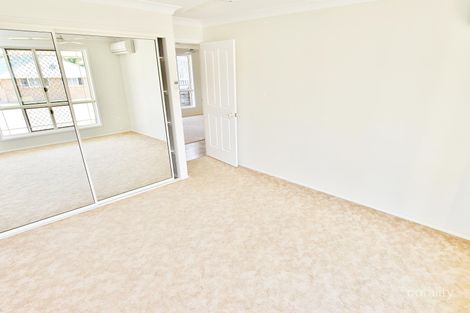 Property photo of 10 Peppermint Drive Kawana QLD 4701