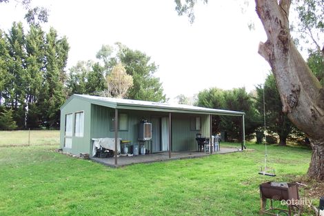 Property photo of 11 Magiltan Drive Strathbogie VIC 3666