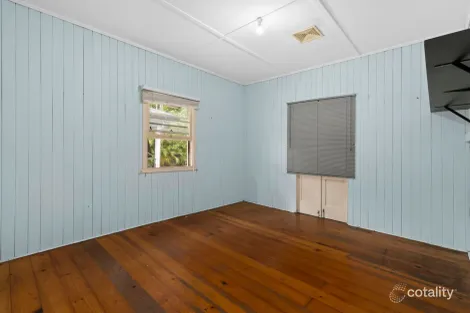 Property photo of 32 Brasted Street Taringa QLD 4068