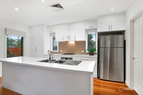 Property photo of 4/14 Carnon Street Greensborough VIC 3088