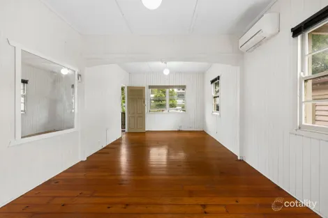 Property photo of 32 Brasted Street Taringa QLD 4068