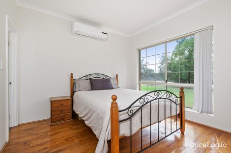 Property photo of 32 The Horseshoe Wandi WA 6167