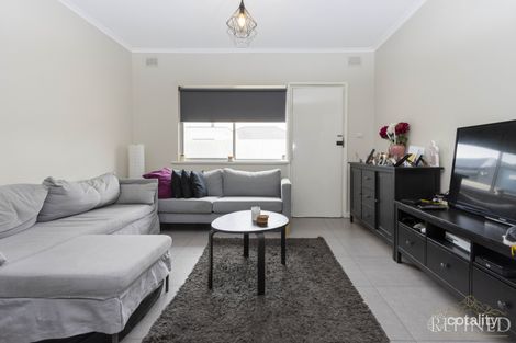 64 Holbrooks Rd, Flinders Park, SA 5025