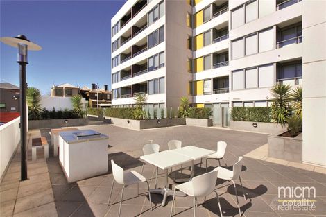 Property photo of 104/118 Dudley Street West Melbourne VIC 3003