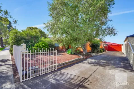 Property photo of 6 Tadstan Drive Tullamarine VIC 3043