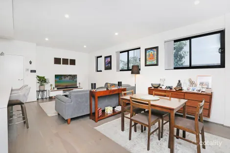Property photo of 101/17-21 Loftus Street Wollongong NSW 2500