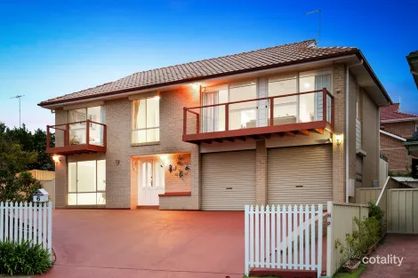 Property photo of 6 Dee Place Prospect NSW 2148