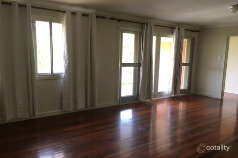 11 Gardenvale St, Holland Park West, QLD 4121