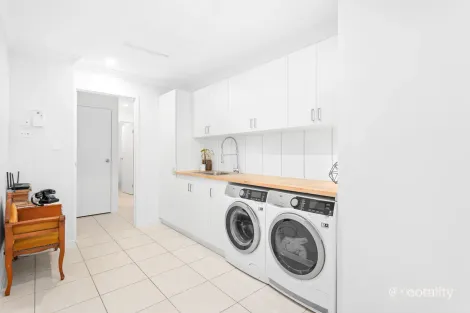 Property photo of 9 Beachside Circuit Mulambin QLD 4703