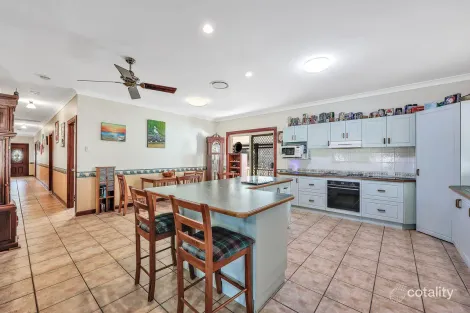 Property photo of 10 Sunrise Crescent Burrum Heads QLD 4659