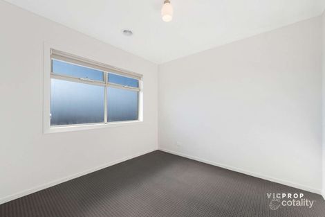 Property photo of 52 Ambassador Crescent Point Cook VIC 3030