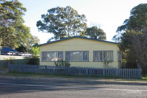 Property photo of 263 Tuggerawong Road Tuggerawong NSW 2259