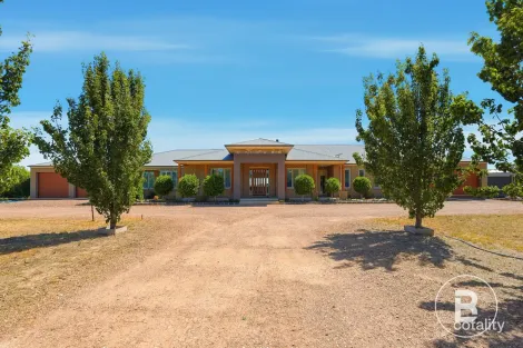 1132-1144 Gisborne-Melton Rd, Toolern Vale, VIC 3337