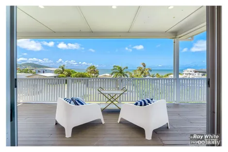 Property photo of 37 Matthew Flinders Drive Cooee Bay QLD 4703
