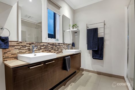 Property photo of 11 Riberry Street Craigieburn VIC 3064