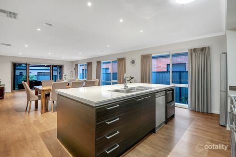 Property photo of 11 Riberry Street Craigieburn VIC 3064