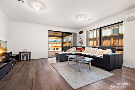 Property photo of 5 Summerhill Drive Pakenham VIC 3810