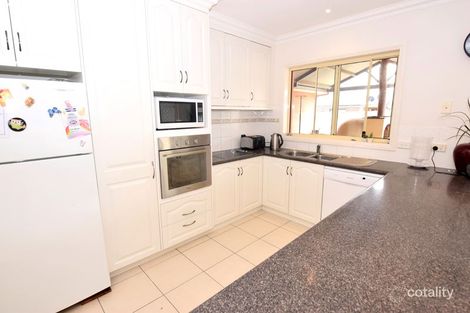 Property photo of 10 Murilla Crescent Wangaratta VIC 3677