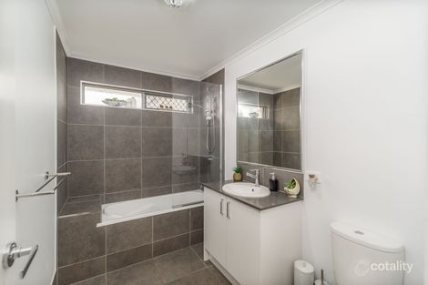 Property photo of 2/13 Mossman Street Beaudesert QLD 4285