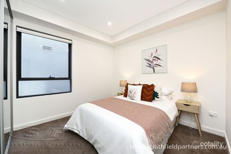 Property photo of 301/37-39 Loftus Crescent Homebush NSW 2140