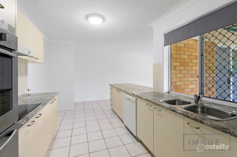 Property photo of 12 Rossmore Street Heritage Park QLD 4118