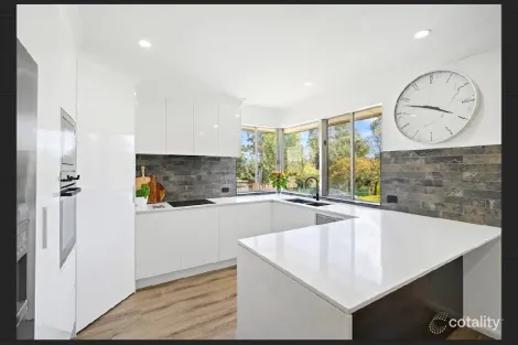 Property photo of 13 Outlook Avenue Emu Heights NSW 2750
