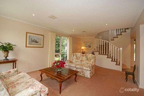 Property photo of 36 Higgins Close Dingley Village VIC 3172