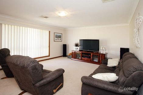 79 Truscott Dr, Ashmont, NSW 2650