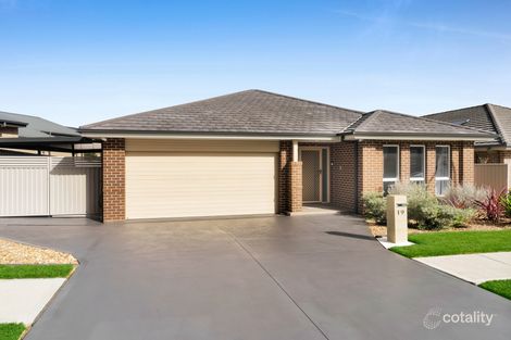 19 Newmarket St, Currans Hill, NSW 2567