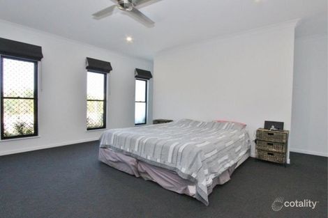 Property photo of 27 Como Close Kewarra Beach QLD 4879
