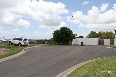 Property photo of 1 Highview Drive Craignish QLD 4655