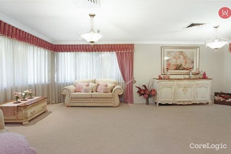 Property photo of 28 Binnaway Avenue Hoxton Park NSW 2171