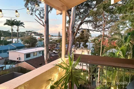 2/13 Biby St, Tugun, QLD 4224