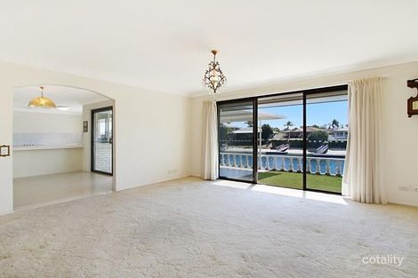 Property photo of 9 Bight Court Mermaid Waters QLD 4218
