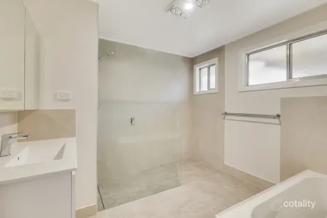 Property photo of 2 Gipps Street Drayton QLD 4350