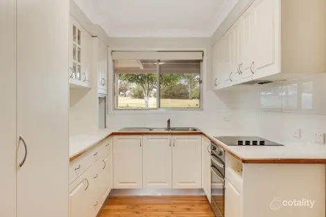 Property photo of 2 Gipps Street Drayton QLD 4350