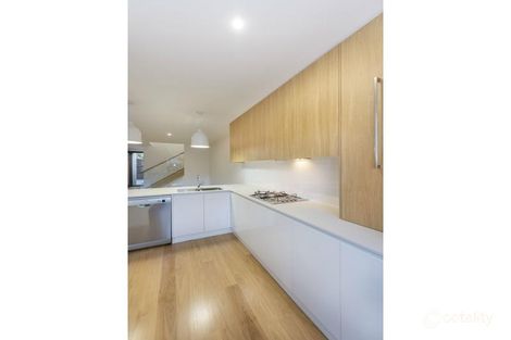 Property photo of 7/223A Mackenzie Street Centenary Heights QLD 4350