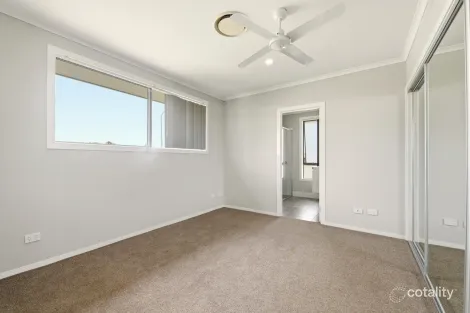 Property photo of 1 Rivertop Crescent Junction Hill NSW 2460