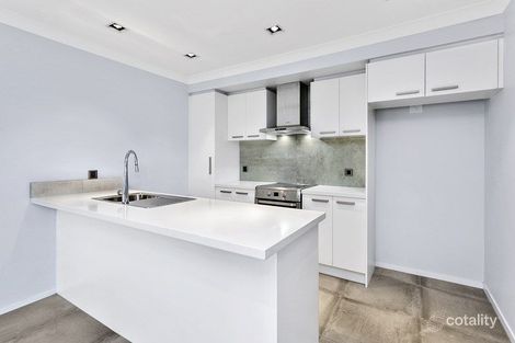 Property photo of 2 Hogarth Avenue Dee Why NSW 2099