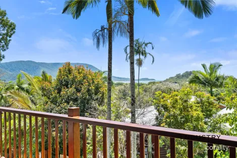 Property photo of 8 Trinidad Close Trinity Beach QLD 4879